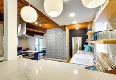 その他 7 Modern Oregon Getaway w/ Fireplace, Yard & Deck