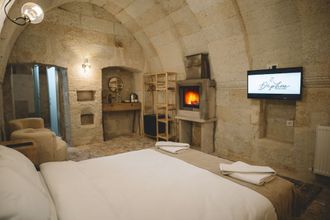 อื่นๆ 4 Daphne Cave Hotel