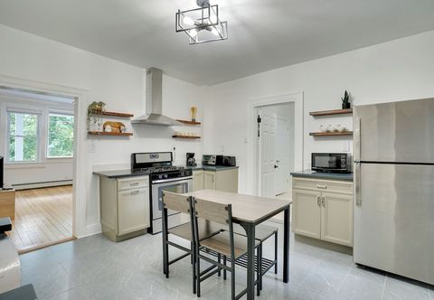 Others Modern Hastings-on-hudson Home Near River!