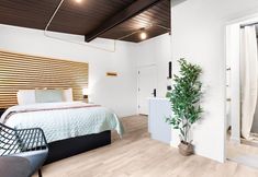 Khác 2 South Bay Inn