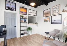 Lain-lain 4 South Bay Inn