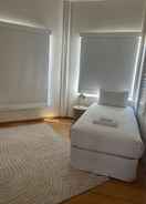 Room Beautiful 3BR Beachside Apt in Cottesloe!