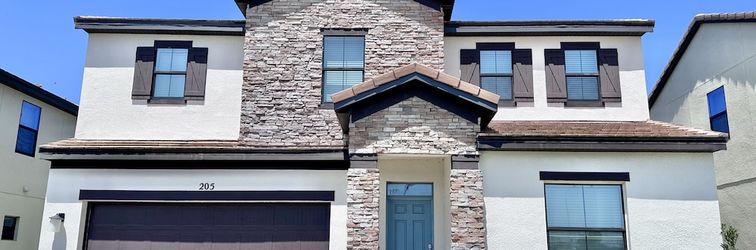 Others Balmoral Resort-205mcv 4 Bedroom Home by RedAwning