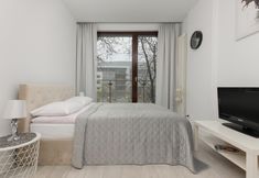 Others 6 Triton Park Studio Warsaw by Renters