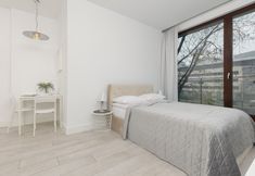 Others 7 Triton Park Studio Warsaw by Renters