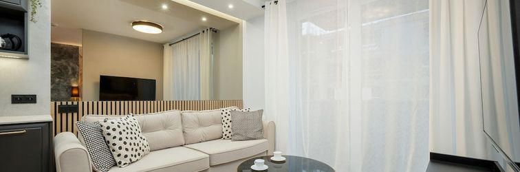 其他 Black and Beige Apartment by Renters