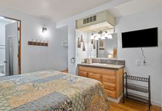 อื่นๆ 4 Paradise in the Pines