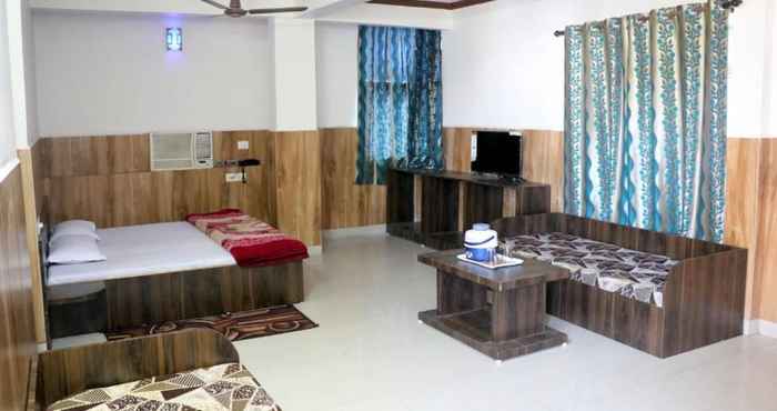 Lain-lain Goroomgo Jain Residency