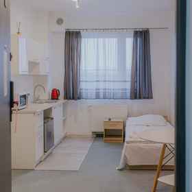 Room 1 Apartamenty Poludniowa, โรงแรม & ที่พัก Dworzec Autobusowy PKS Szczecin