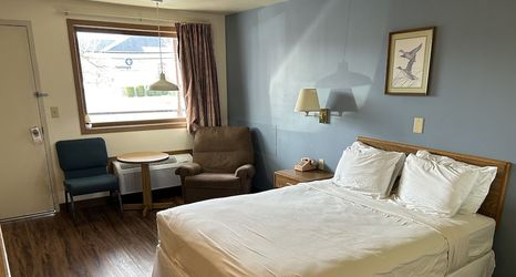 Others 2 Valley Inn and Suites