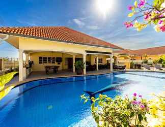 อื่นๆ 2 3 Bed Pool Villa - S102