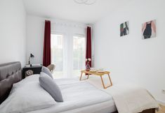 Others 5 Stylish Apartment Bażantów by Renters