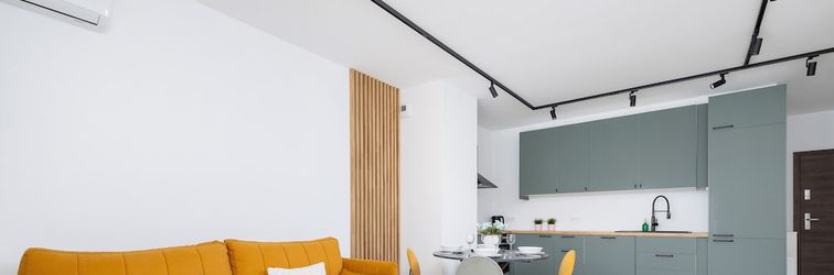 Others Stylish Apartment Bażantów by Renters