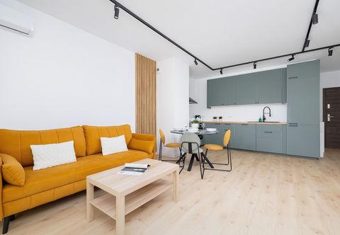 Others Stylish Apartment Bażantów by Renters