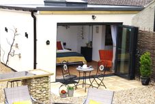 Others Private Garden Room - Rural Village