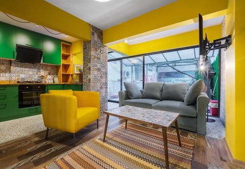 Others Flat w Jacuzzi and Backyard 6 min to Kadikoy Coast