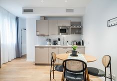 Others 2 Limehome Sevilla Ronda de Capuchinos