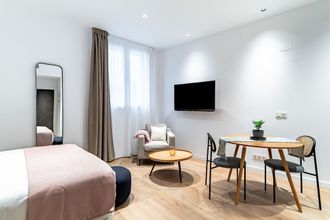 Others 4 Limehome Sevilla Ronda de Capuchinos