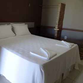 Room 1 Pousada Tatiba, Primeira Praia Hotels