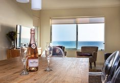 Others 5 Sea Spray A308