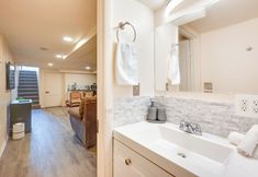 Others 6 Inviting Boulder Apartment w/ Private Yard!
