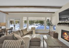 その他 4 Mountain Home w/ Private Hot Tub & River Access!