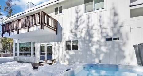 その他 2 Mountain Home w/ Private Hot Tub & River Access!