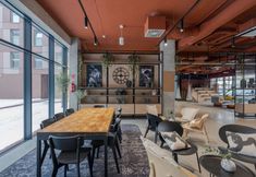 其他 3 MILESTONE Wrocław Fabryczna