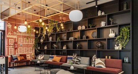 其他 2 MILESTONE Wrocław Fabryczna