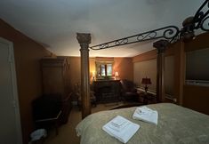 Others 7 The Oaks B&B Hotel and Spiritual Center