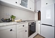 อื่นๆ 6 Praga-Północ Środkowa