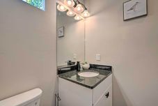 Others Stylish College Park Home w/ Private Garden!