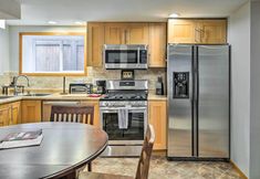 Lain-lain 2 Quaint Seattle Apt ~ 1 Mi to UW Campus!