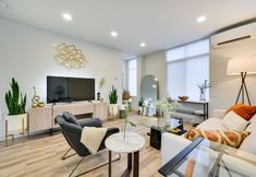 Others 4 Luxury Seattle Home w/ Rooftop Deck + Fire Pit!