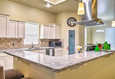 Others 7 Las Cruces Retreat w/ Patio - Close to Dtwn!