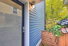 อื่นๆ Quaint Seattle Retreat: 2 Mi to Capitol Hill!