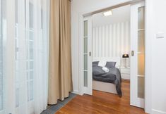 Others 4 Royal Mennica Residence LUX by Renters
