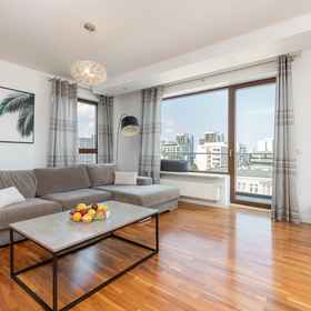 Primary image1LUX Warsaw Apartment by Renters,华沙中国签证申请服务中心飯店