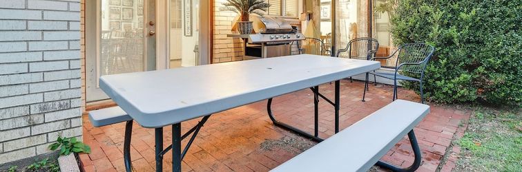 其他 Walk to At&t Stadium: Arlington Home w/ Patio!