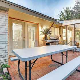 Interior 1 Walk to At&t Stadium: Arlington Home w/ Patio!, University of Texas at Arlington Hotels