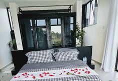 Others 4 MUGUET by Ibiscot