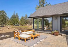 Others 3 The Gem Estate by Avantstay Modern Farmhouse w/ Lavender Fields + Hot Tub