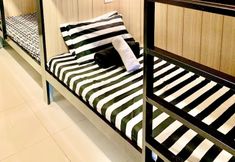 Lain-lain 6 J & J Homestay