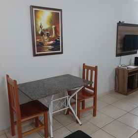 Room 1 Apartamento confortável, Mutirama Park Hotels