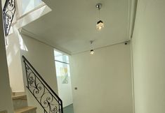 Others 4 Riad Jbara 2