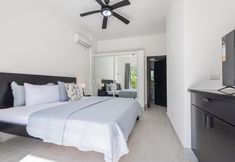 其他 7 Beachfront 7BR Villa With Pool Maid Los Corales