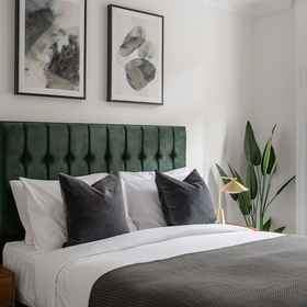 Room 1 Urban Rest Notting Hill Apartments, International Society of Ultrasound in Obstetrics and Gynecology (ISUOG) Hotels