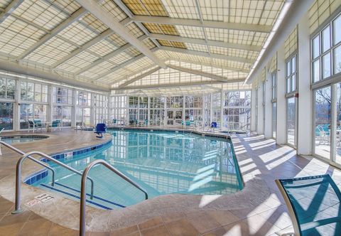 其他 Elegant Pigeon Forge Condo w/ Golf Course View!