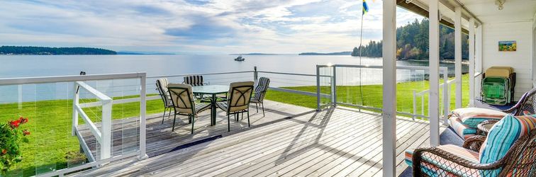 Others Bayfront Port Hadlock Retreat w/ Grill & Deck!