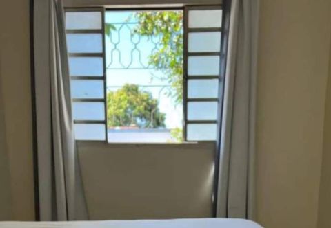 Others Hotel California